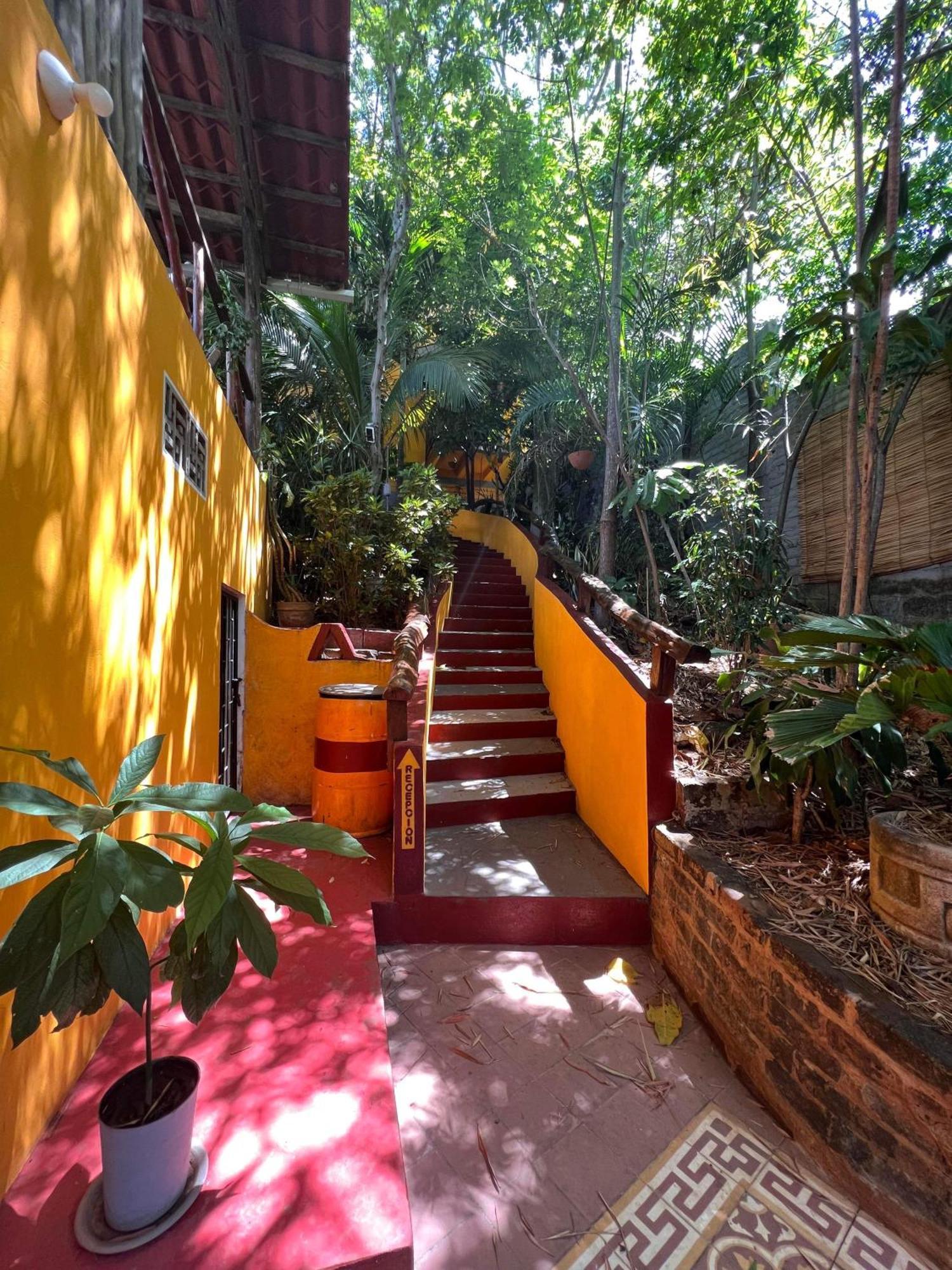 Buena Onda Backpackers Hotel San Juan del Sur Exterior foto