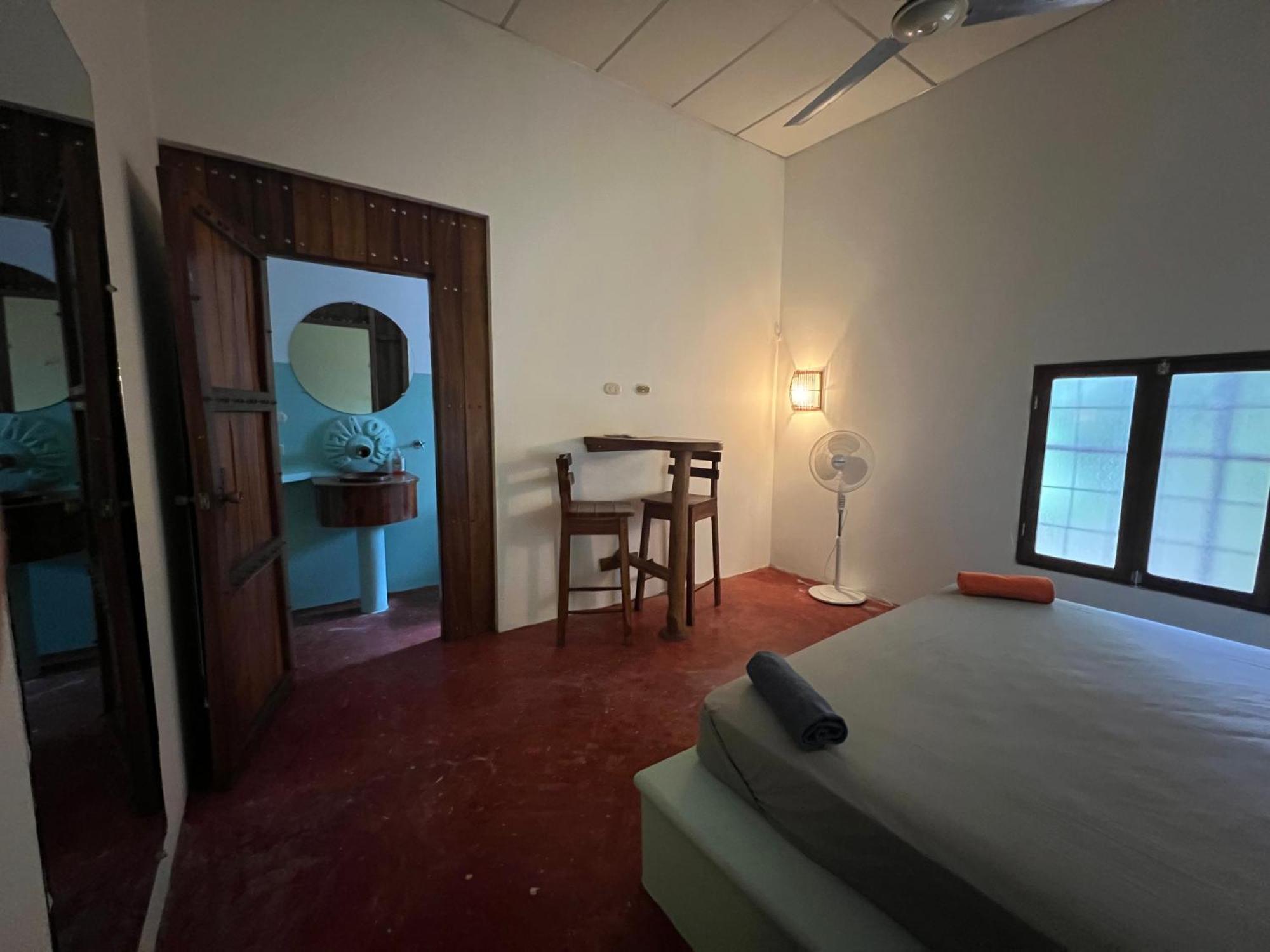 Buena Onda Backpackers Hotel San Juan del Sur Exterior foto